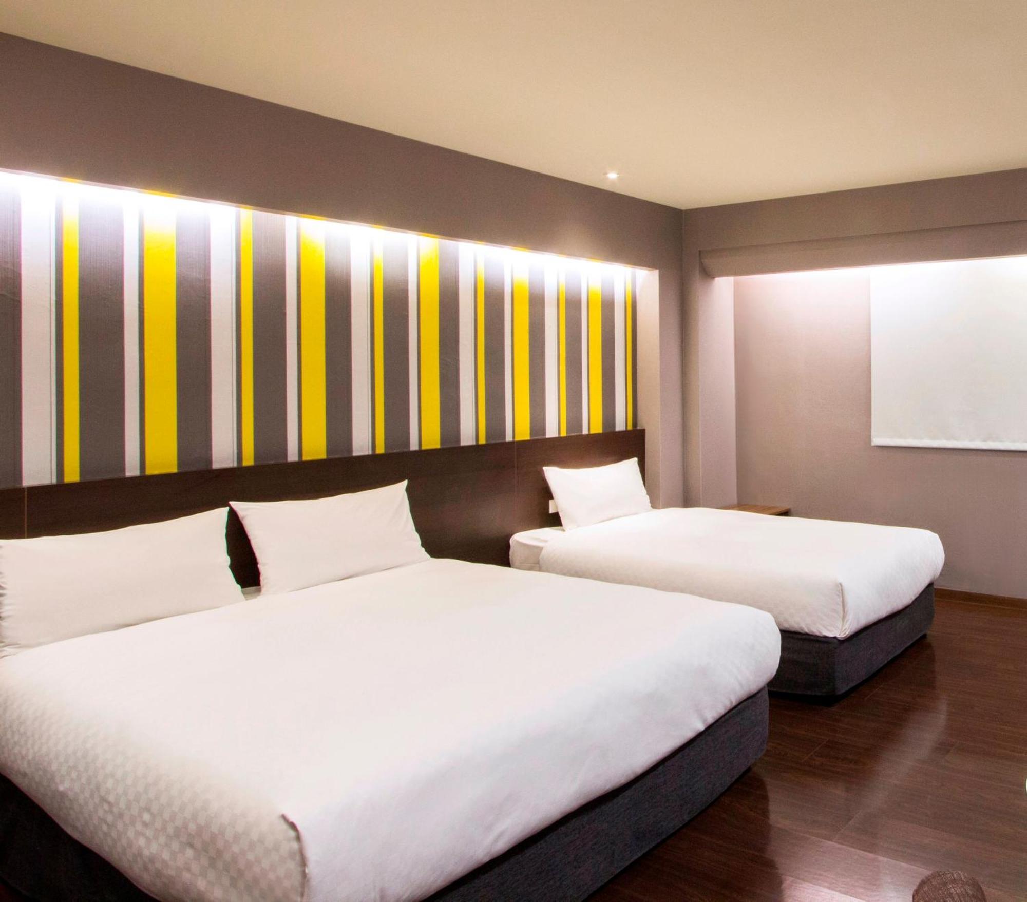 Vip Hotel Taipei Exterior photo