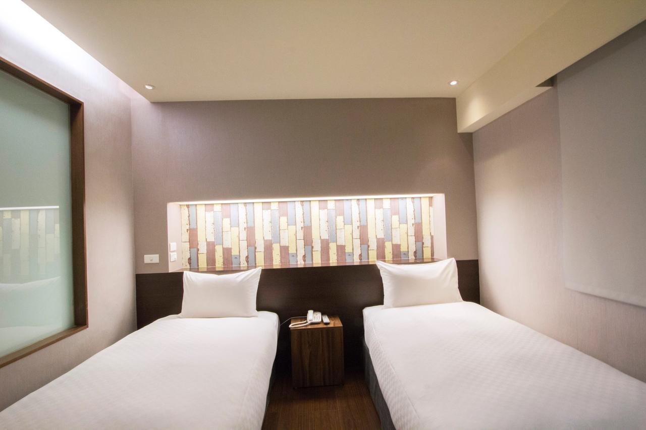 Vip Hotel Taipei Exterior photo
